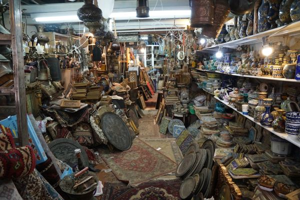 Exploration des trésors archivistiques méconnus en Europe